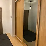 아파트 Elegant Riverside Flat 리가